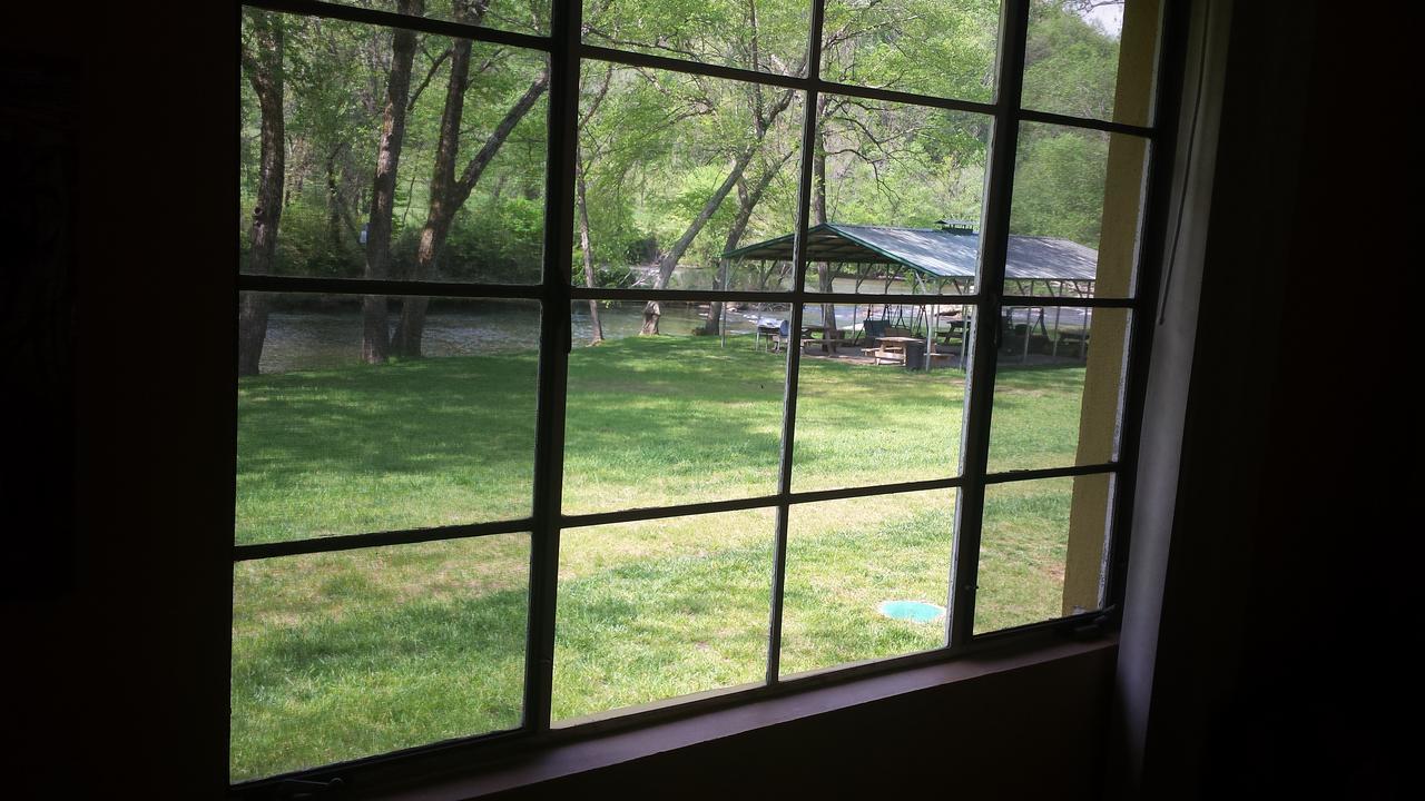 Two Rivers Lodge Bryson City Esterno foto